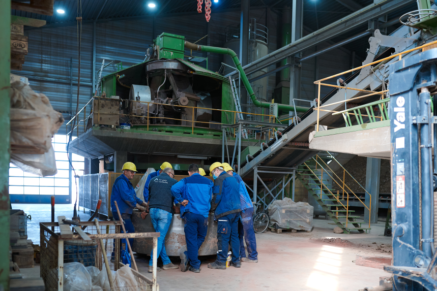 Industriemechaniker in Besprechung - Ausbildungsplatz bei Jacobi