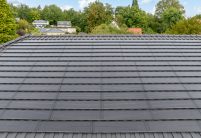 Top sanierter Bungalow mit J160-PV Modulen von Jacobi und Trendziegel J160, hier die Fläche im Fokus.