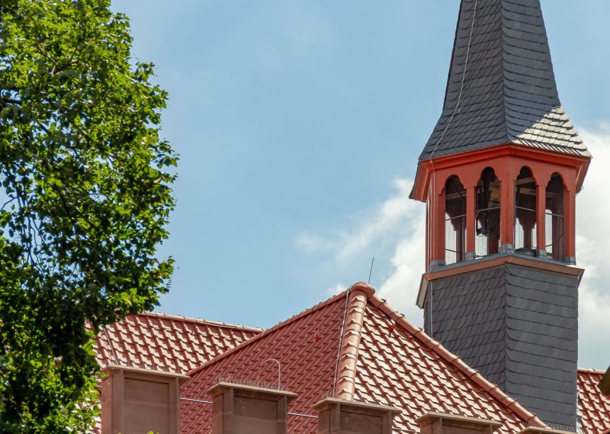 Rathaus in Göttingen mit Krempziegel K1 gedeckt